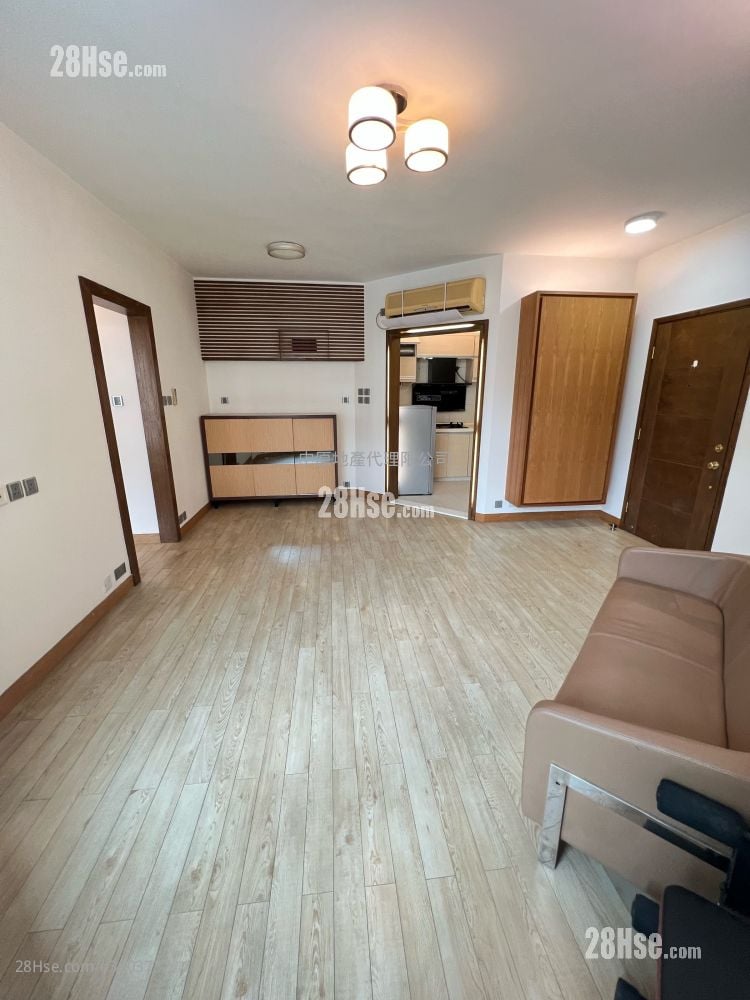 Grand Del Sol Sell 3 Bedrooms , 2 Bathrooms 739 ft²