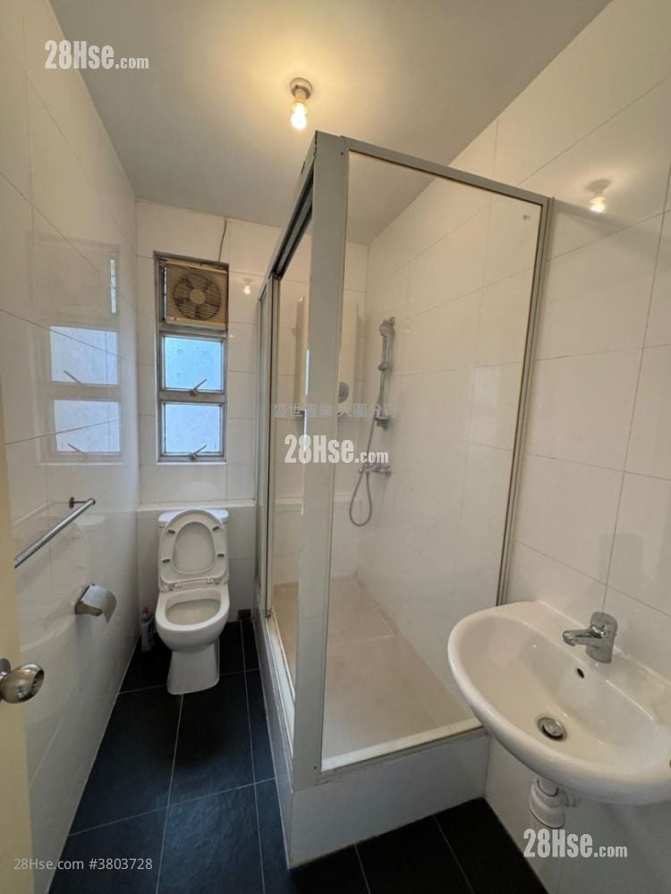 Greenview Garden Sell 3 Bedrooms , 2 Bathrooms 689 ft²