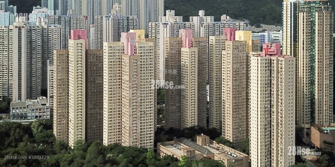 龙蟠苑 售盘 3 房 426 平方尺