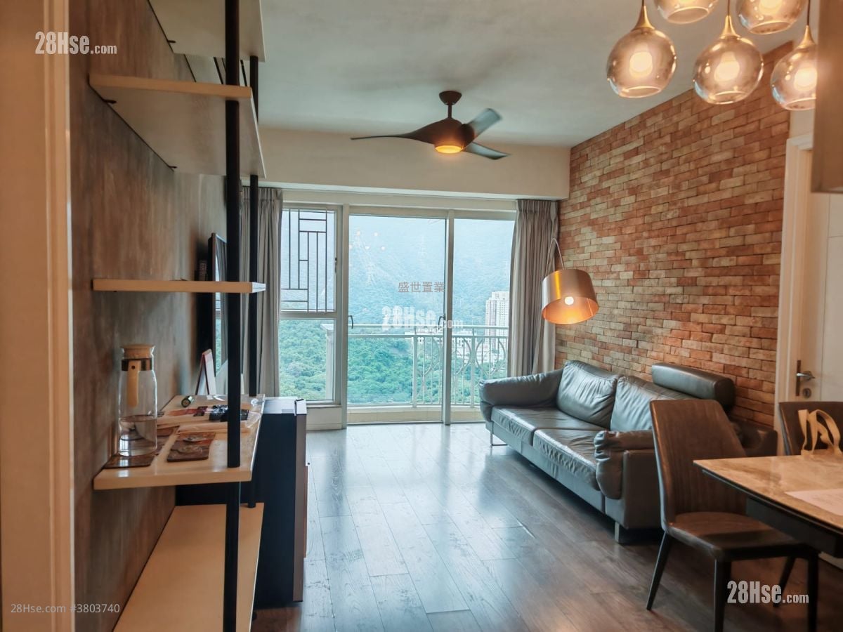 名城 售盘 3 房 , 2 浴室 741 平方尺