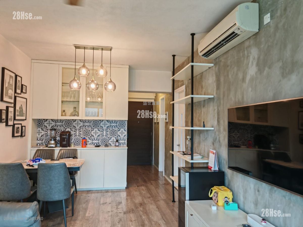 名城 售盘 3 房 , 2 浴室 741 平方尺