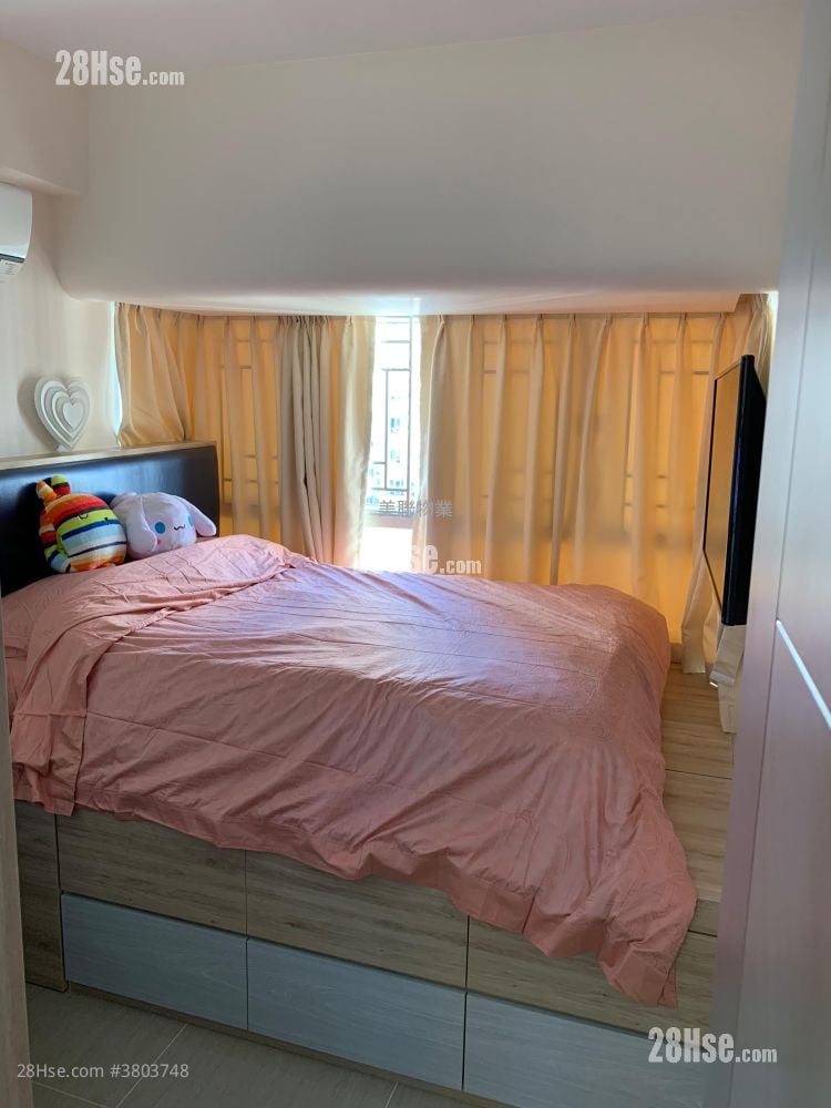 Tai Po Centre Sell 2 Bedrooms , 1 Bathroom 451 ft²