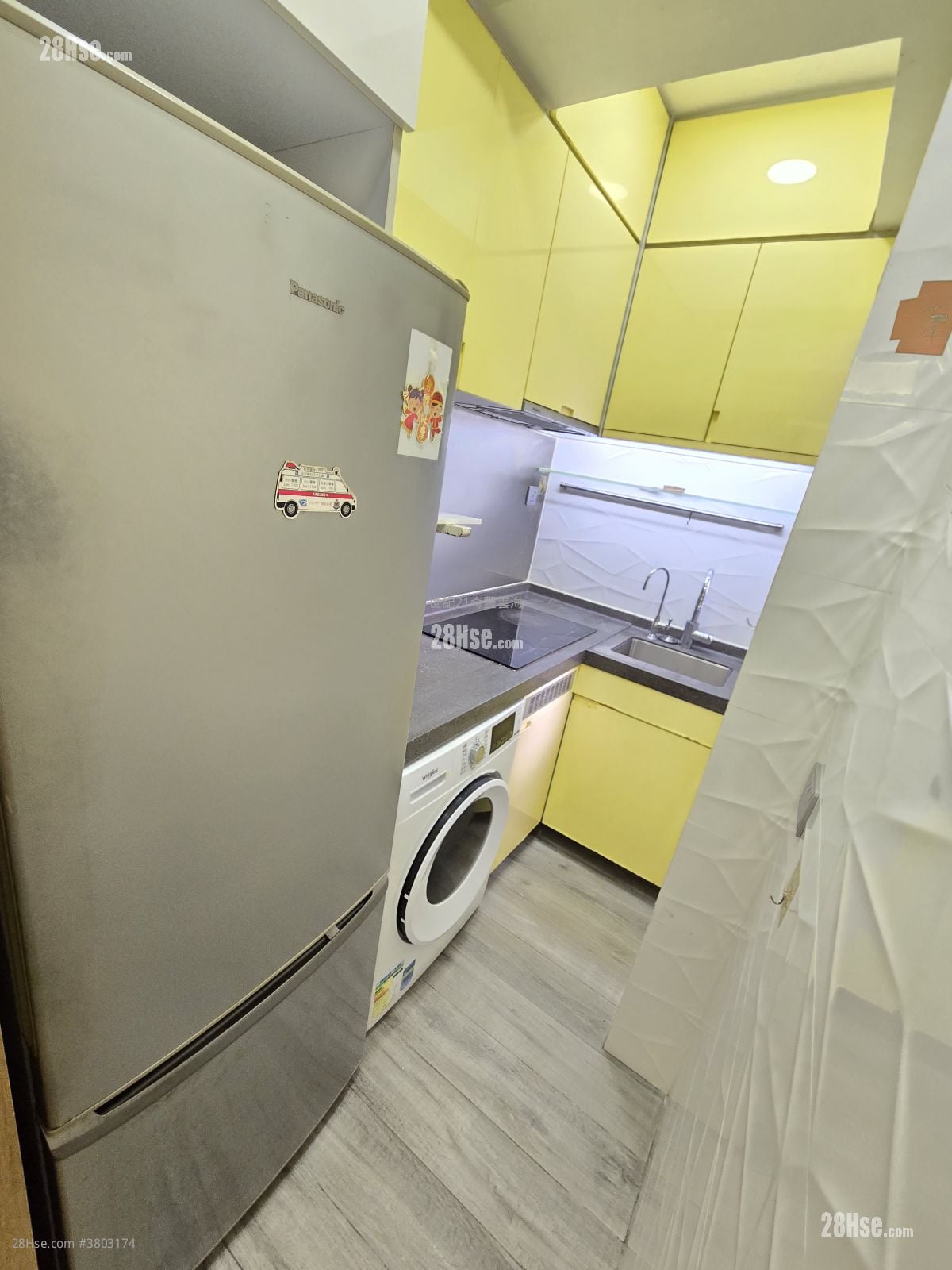 Sunshine City Sell 2 Bedrooms , 1 Bathroom 337 ft²