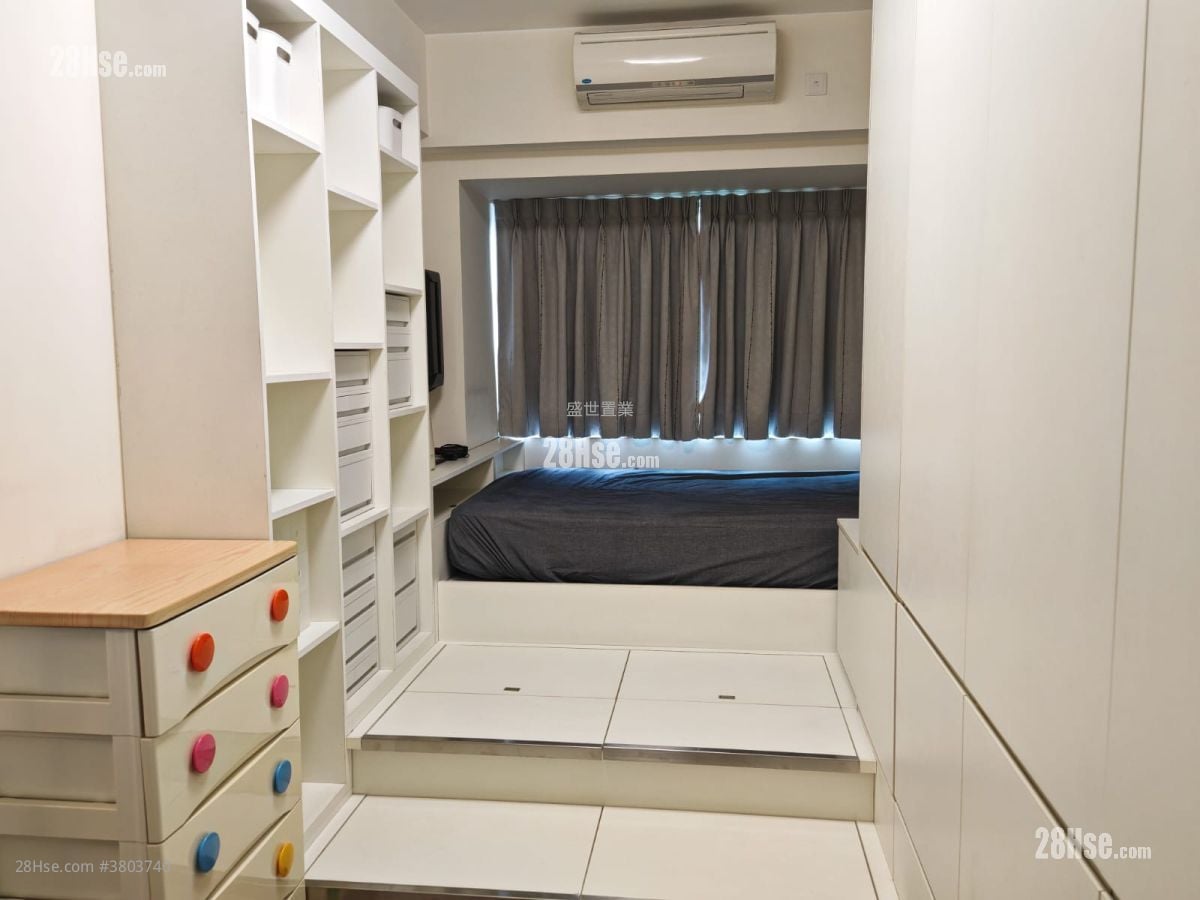 名城 售盘 3 房 , 2 浴室 741 平方尺