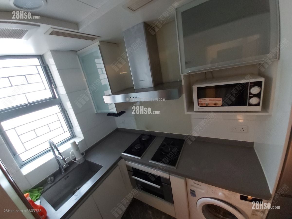 The Palazzo Sell 2 Bedrooms , 1 Bathroom 516 ft²