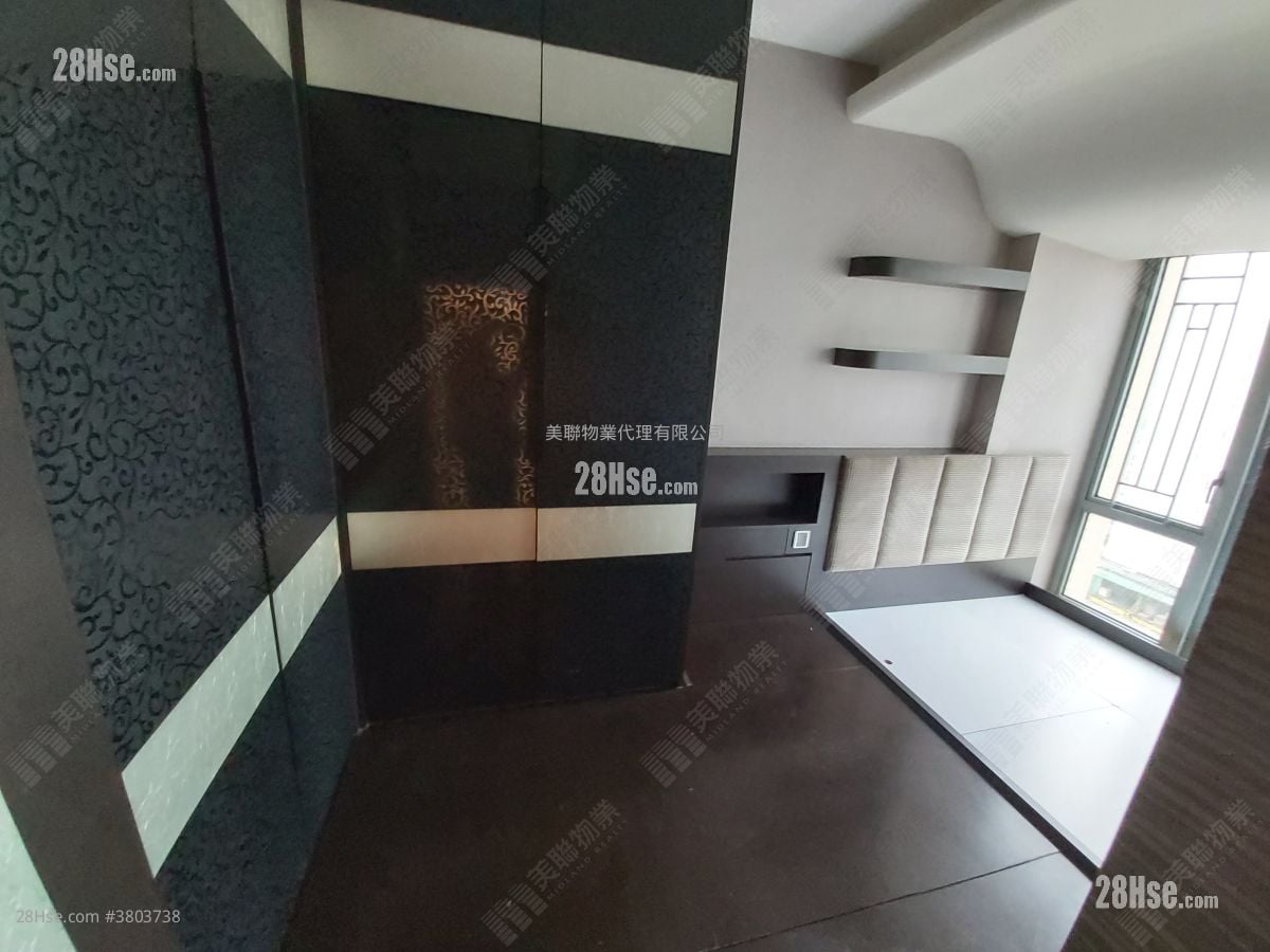 The Palazzo Sell 2 Bedrooms , 1 Bathroom 516 ft²