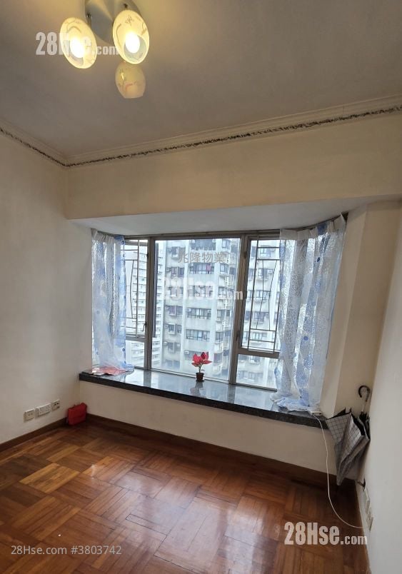 港辉豪庭 售盘 2 房 , 1 浴室 426 平方尺