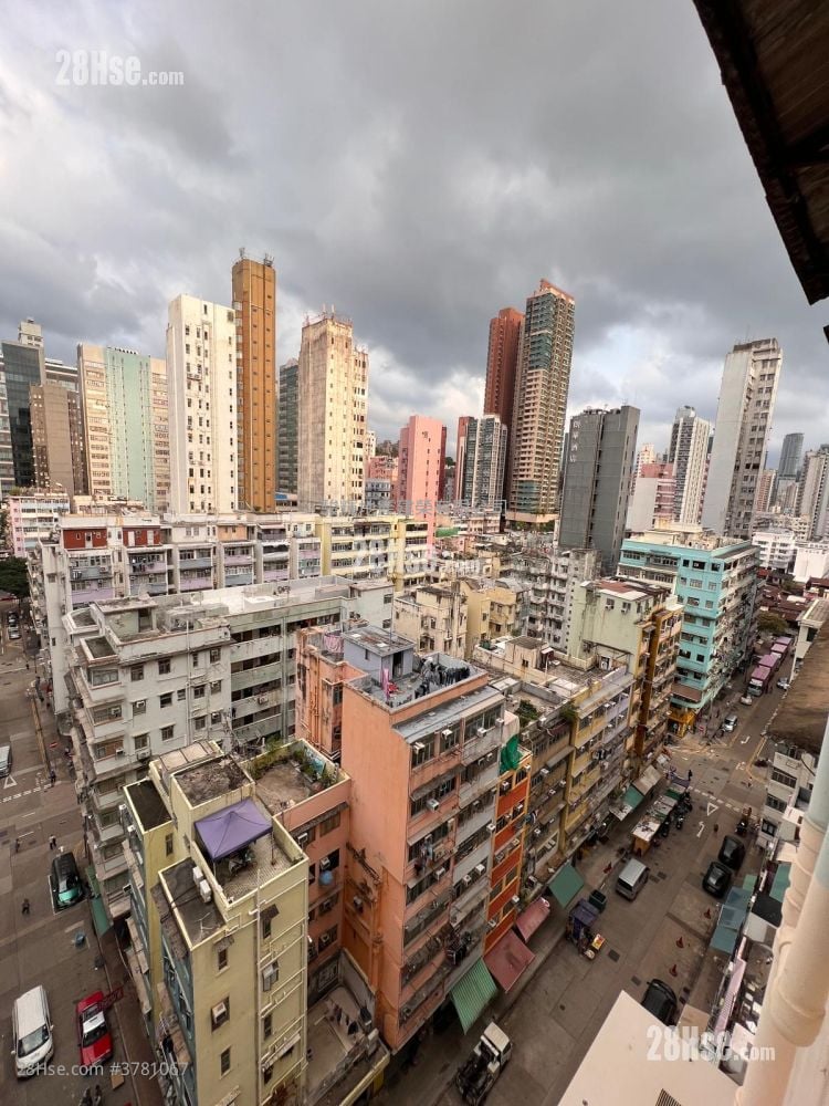 Winfield Building Sell 2 Bedrooms , 1 Bathroom 246 ft²