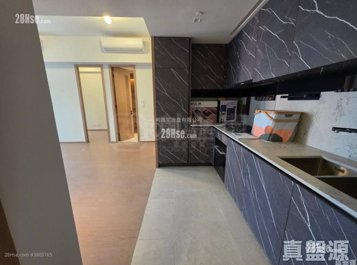 Onmantin Sell 3 Bedrooms 757 ft²