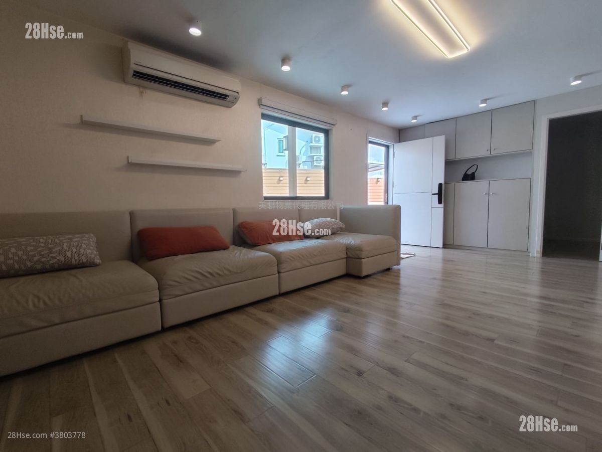 Fairview Park Sell 3 Bedrooms 1,035 ft²