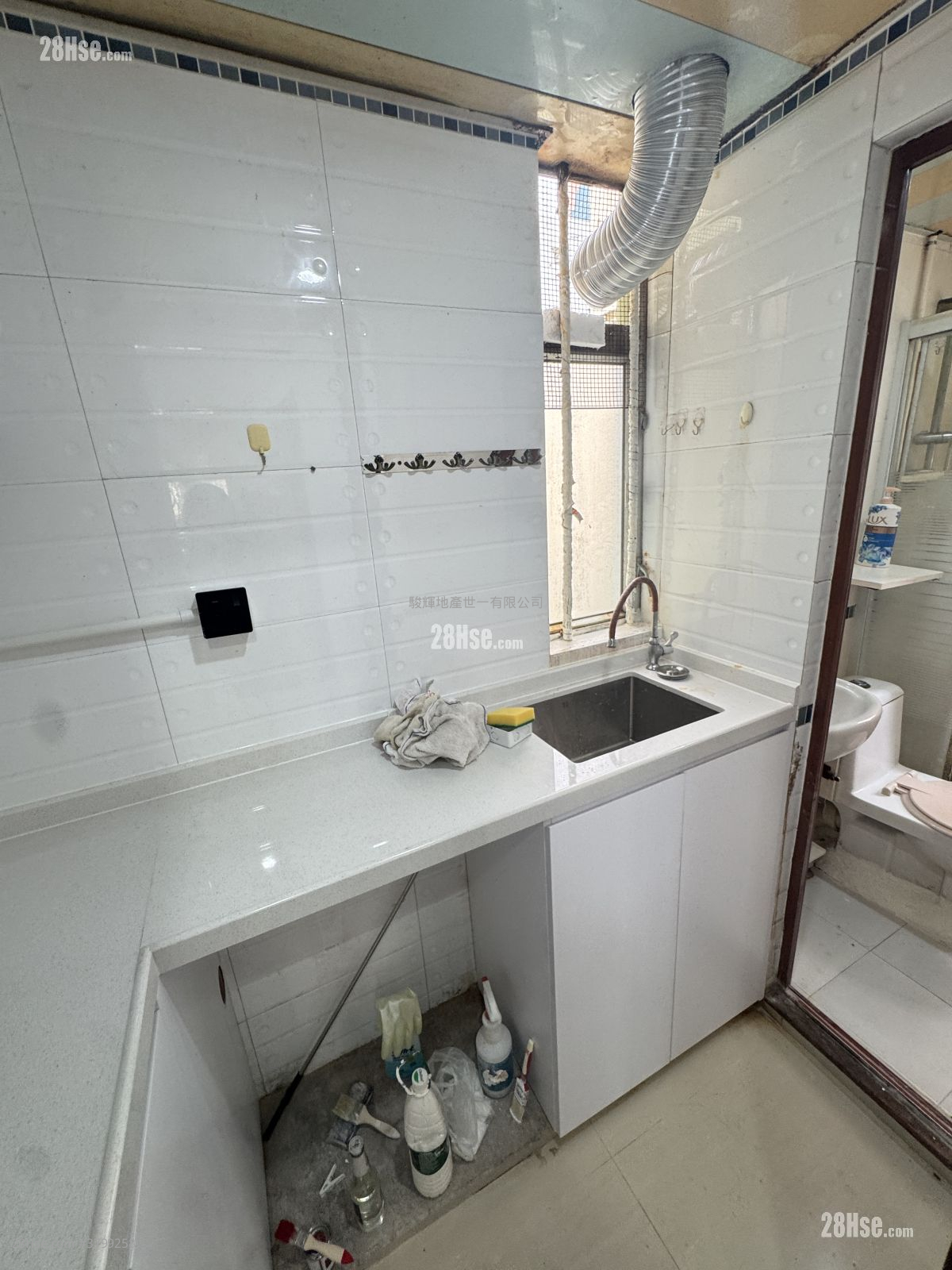 金冠楼 租盘 2 房 , 1 浴室 293 平方尺