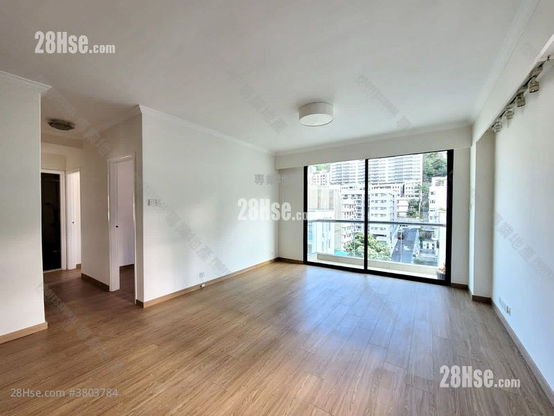 冬青阁 租盘 3 房 , 2 浴室 1,073 平方尺