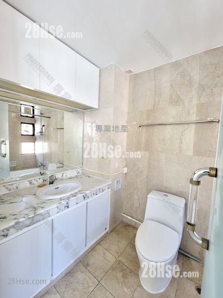 冬青阁 租盘 3 房 , 2 浴室 1,073 平方尺