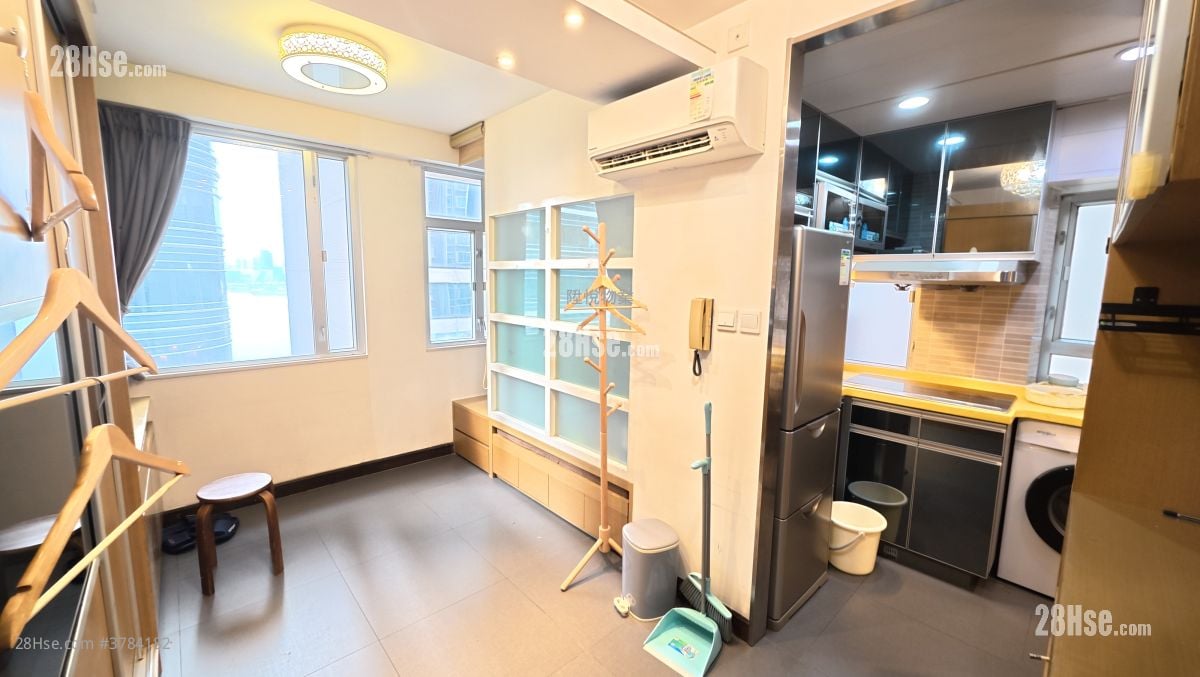 富利来大厦 租盘 1 房 , 1 浴室 225 平方尺