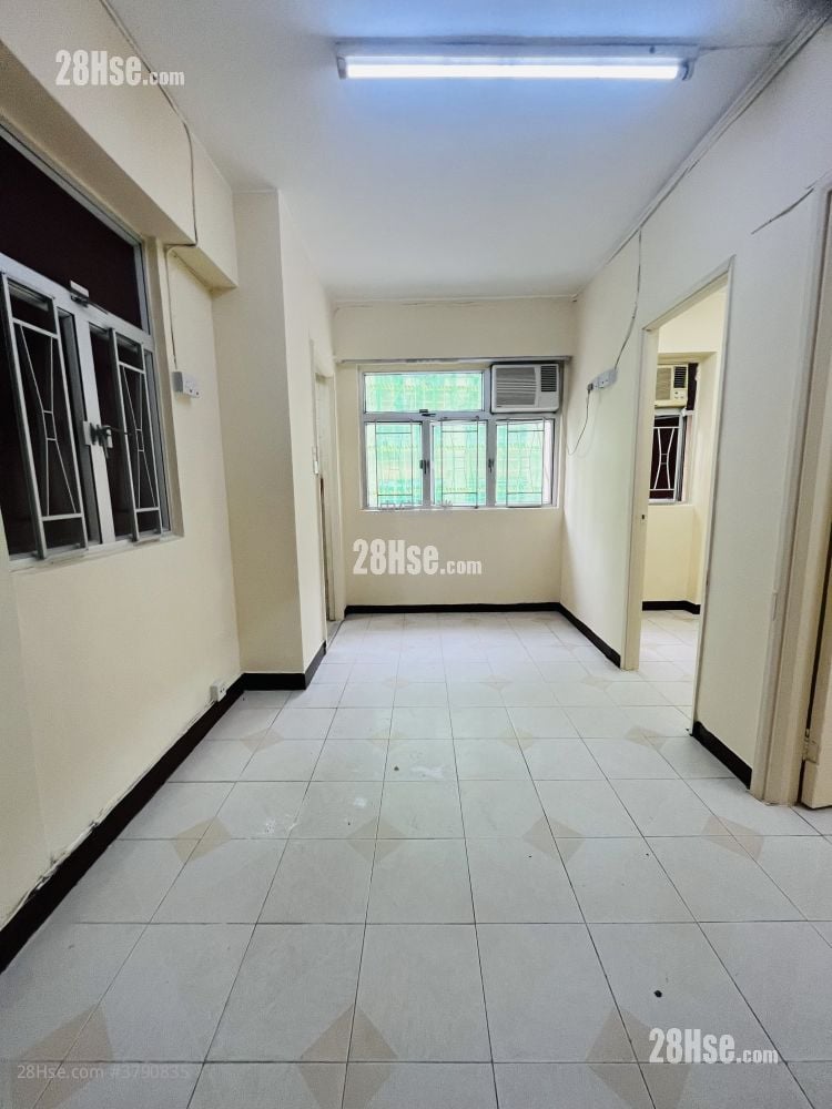 Honour Building Rental Studio , 1 Bathroom 311 ft²