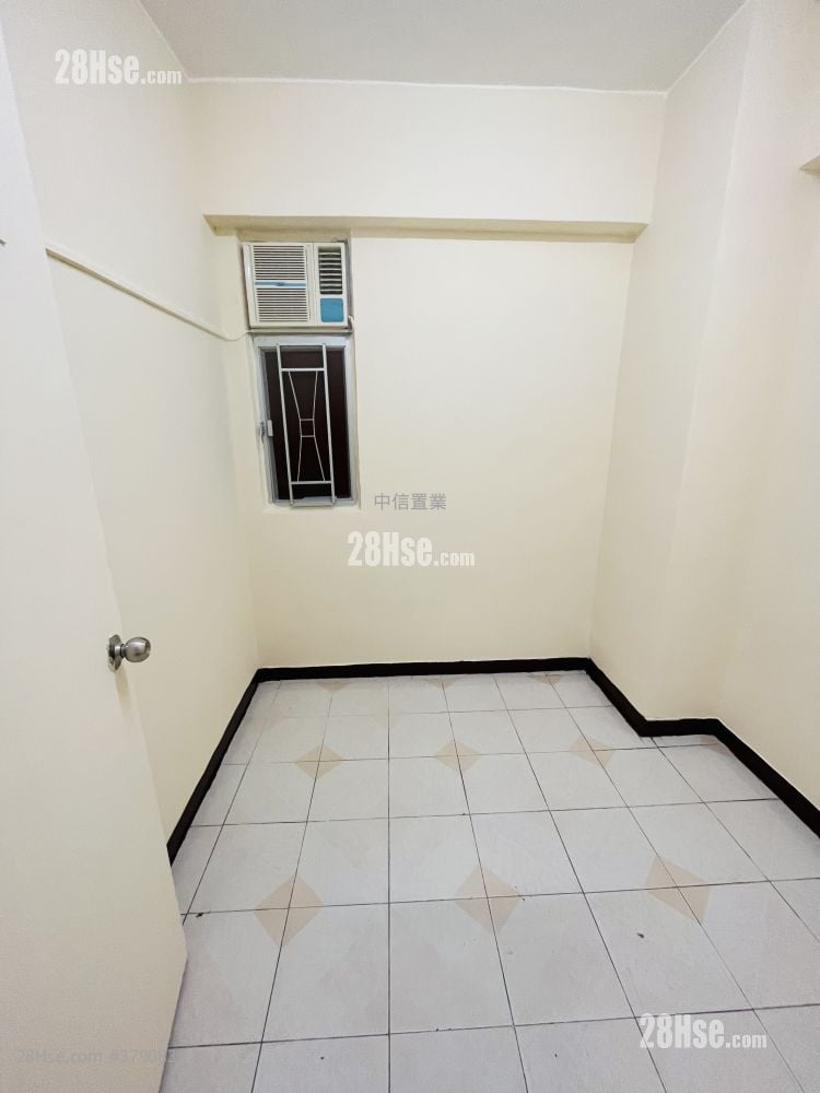Honour Building Rental Studio , 1 Bathroom 311 ft²
