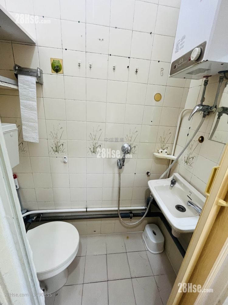 Honour Building Rental Studio , 1 Bathroom 311 ft²