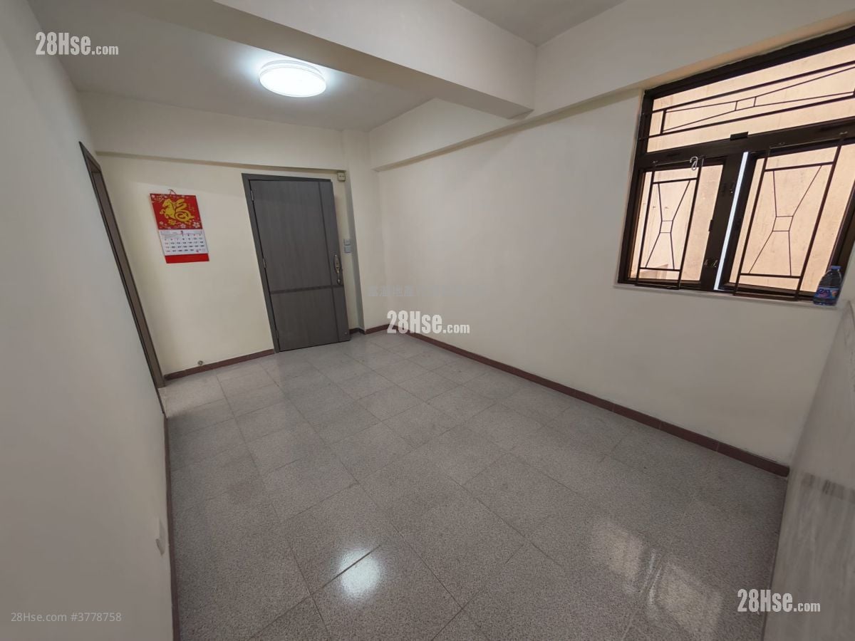 唐楼 租盘 3 房 , 1 浴室 504 平方尺