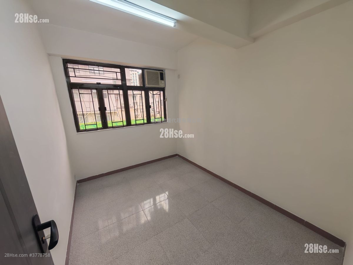 唐楼 租盘 3 房 , 1 浴室 504 平方尺