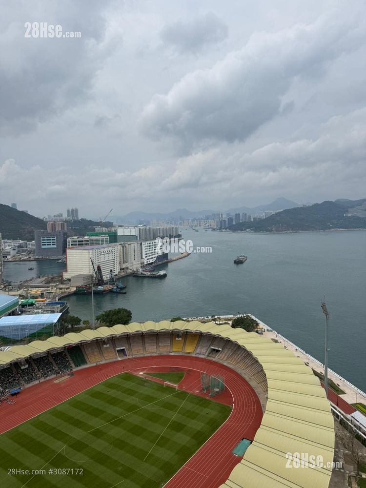 蓝湾半岛 售盘 3 房 , 2 浴室 605 平方尺