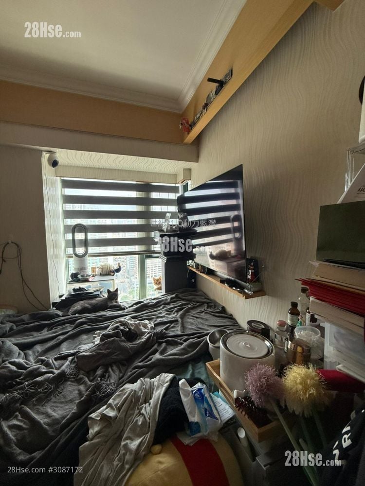 蓝湾半岛 售盘 3 房 , 2 浴室 605 平方尺