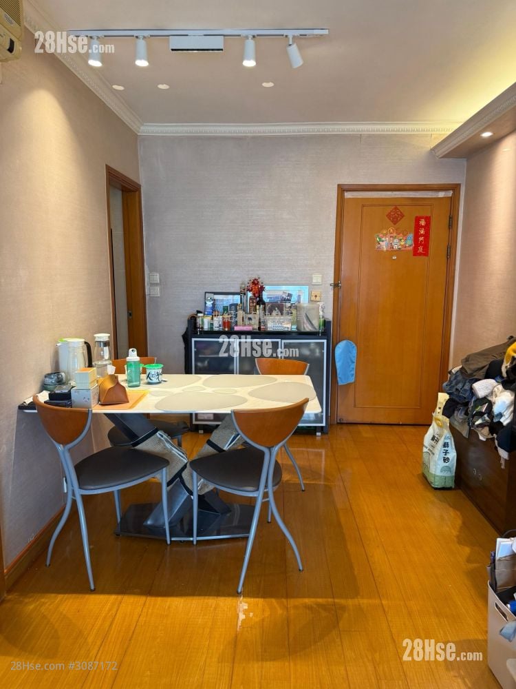 蓝湾半岛 售盘 3 房 , 2 浴室 605 平方尺