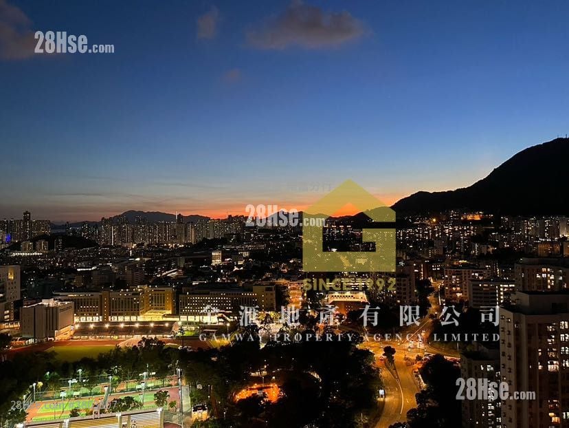 德强苑 售盘 3 房 , 1 浴室 656 平方尺