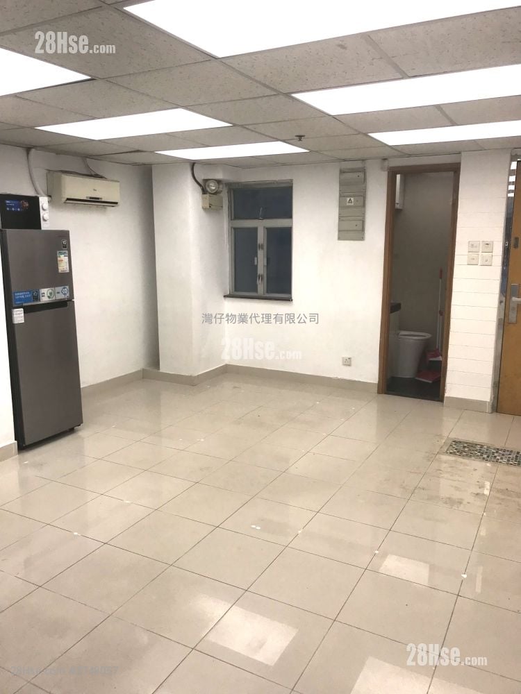 人人大廈 租盤 開放式間隔 , 1 廁所 392 平方呎