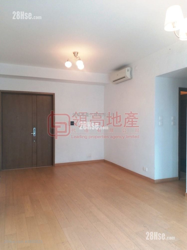 The Austin 售盘 3 房 , 2 浴室 906 平方尺