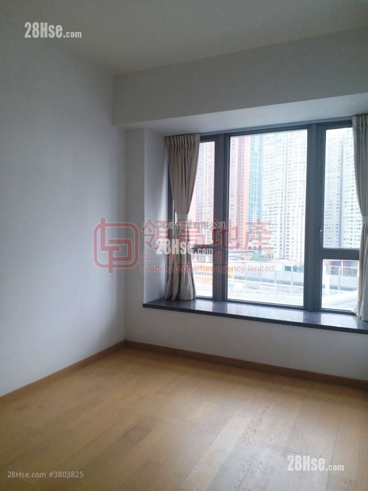 The Austin 售盘 3 房 , 2 浴室 906 平方尺