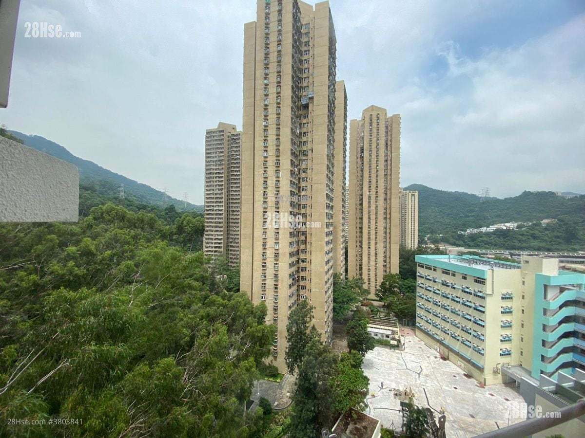 Ka Shun Court Sell 2 Bedrooms , 1 Bathroom 449 ft²