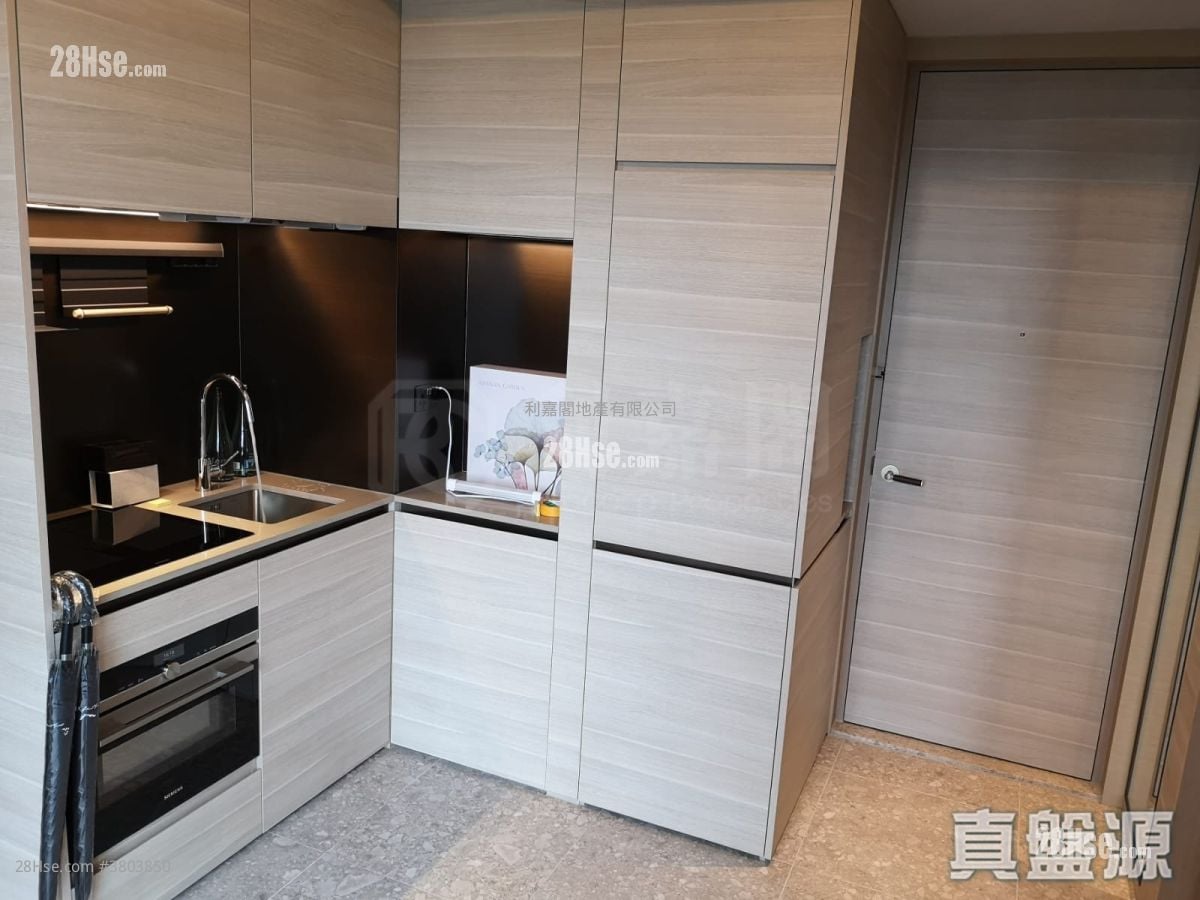 Artisan Garden Sell 386 ft²