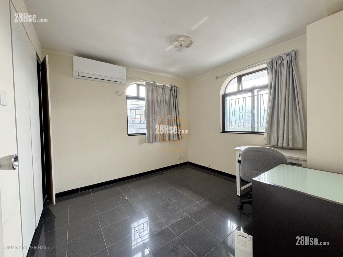 Village Sell 4 Bedrooms , 2 Bathrooms