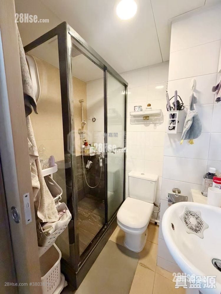 The Sherwood Sell 2 Bedrooms 396 ft²