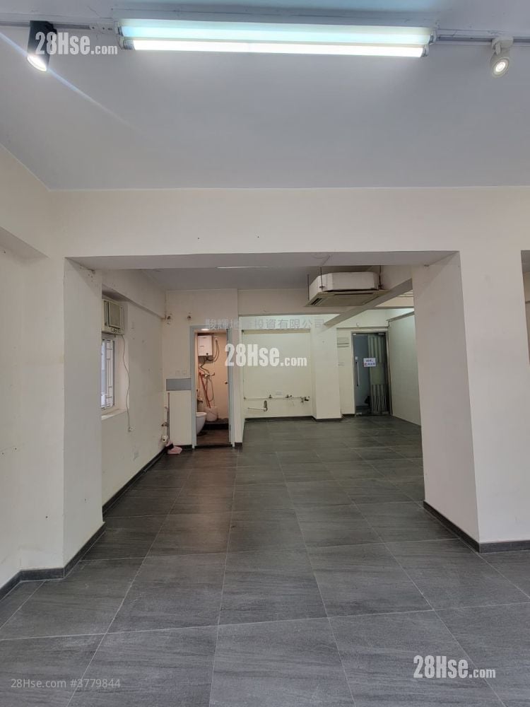 Yee Fai Building Rental Studio , 1 Toilet 502 ft²