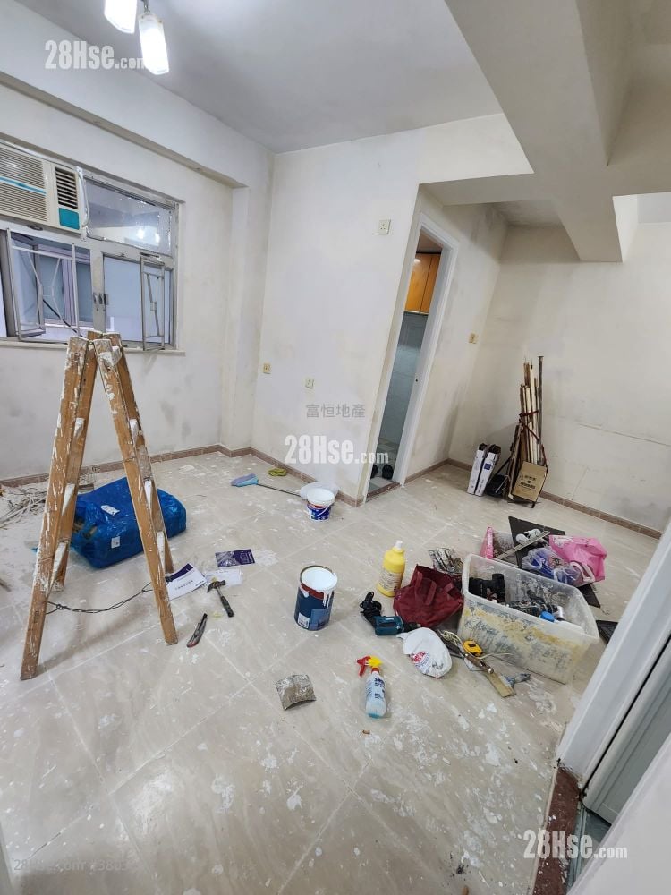 Loong King Mansion Rental 2 Bedrooms , 1 Bathroom 386 ft²