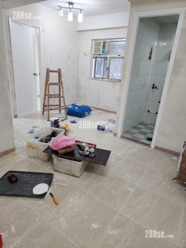 Loong King Mansion Rental 2 Bedrooms , 1 Bathroom 386 ft²