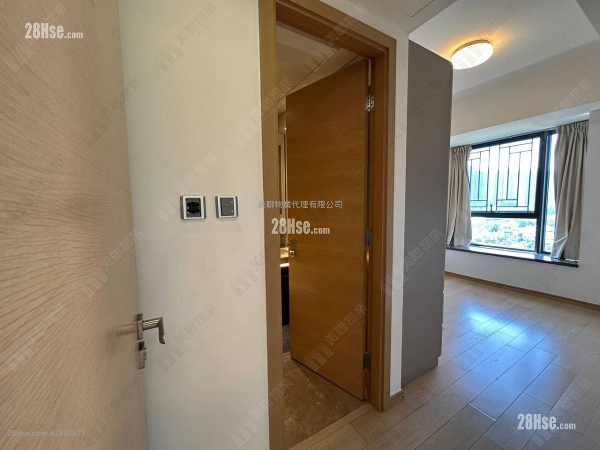 Double Cove Sell 3 Bedrooms , 2 Bathrooms 798 ft²