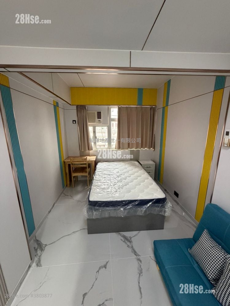 Golden Crown Court Rental 210 ft²