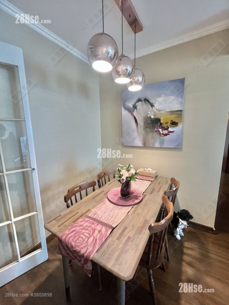 Park Island Sell 3 Bedrooms , 1 Bathroom 617 ft²