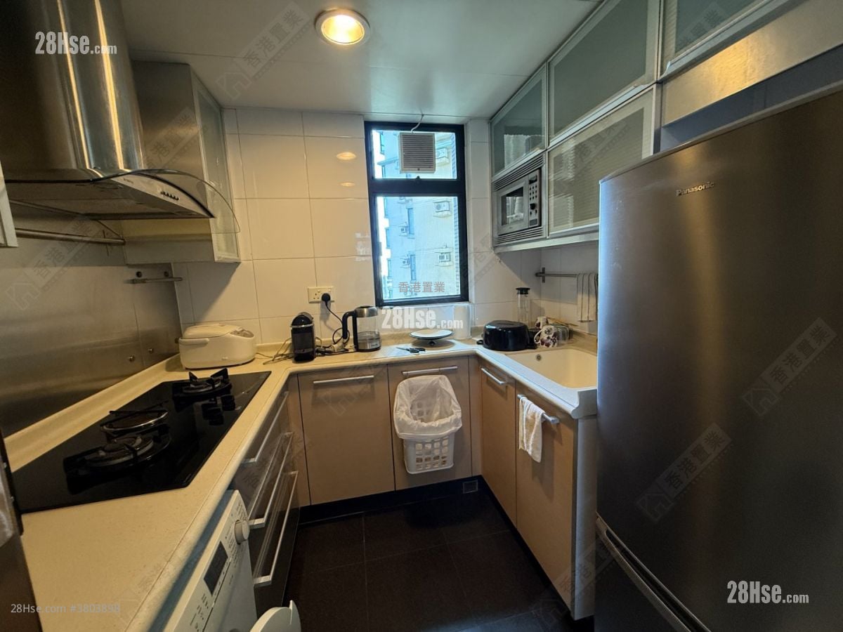 Park Island Sell 3 Bedrooms , 1 Bathroom 617 ft²