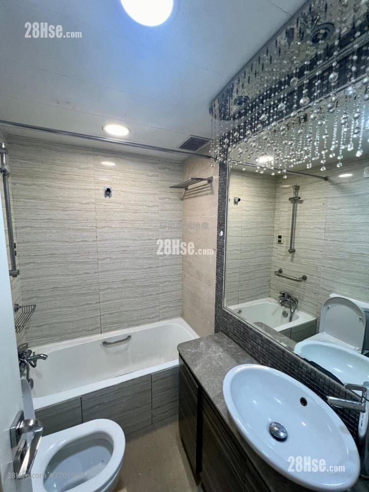 La Splendeur Of Le Prestige Rental 3 Bedrooms , 2 Bathrooms 676 ft²