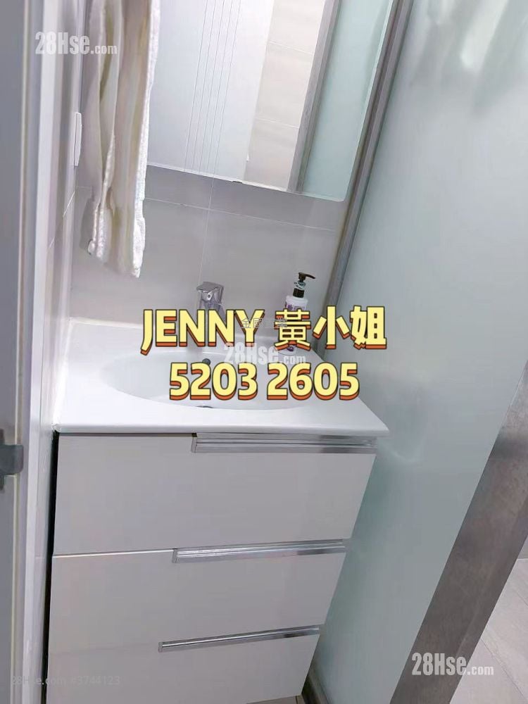 Prat Mansions Rental 1 Bedroom , 1 Bathroom 401 ft²