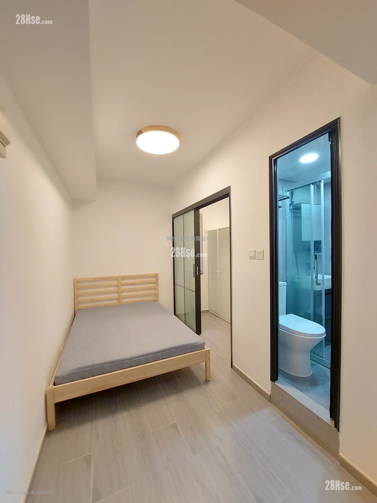 Companion Court Rental 1 Bedroom , 1 Bathroom 160 ft²