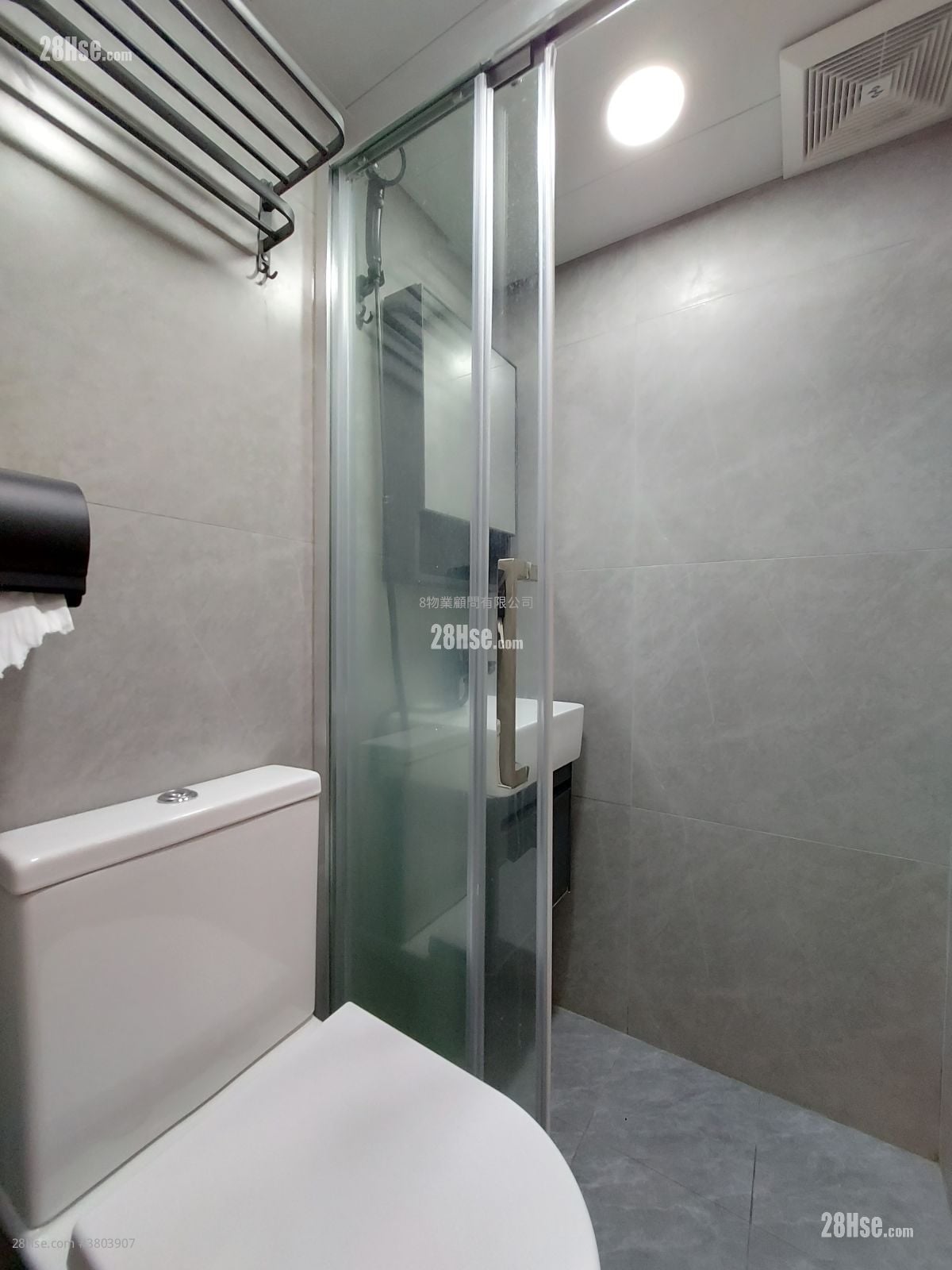 Companion Court Rental 1 Bedroom , 1 Bathroom 160 ft²