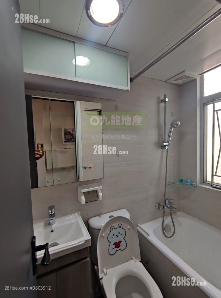 Gracious Mansion Sell 1 Bedroom , 1 Bathroom 224 ft²