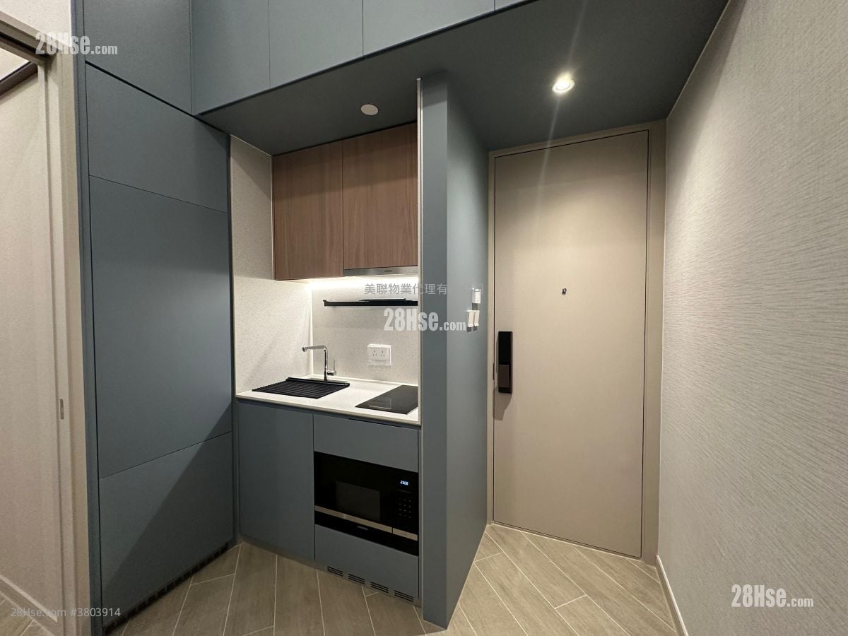 晓柏峰 租盘 243 平方尺