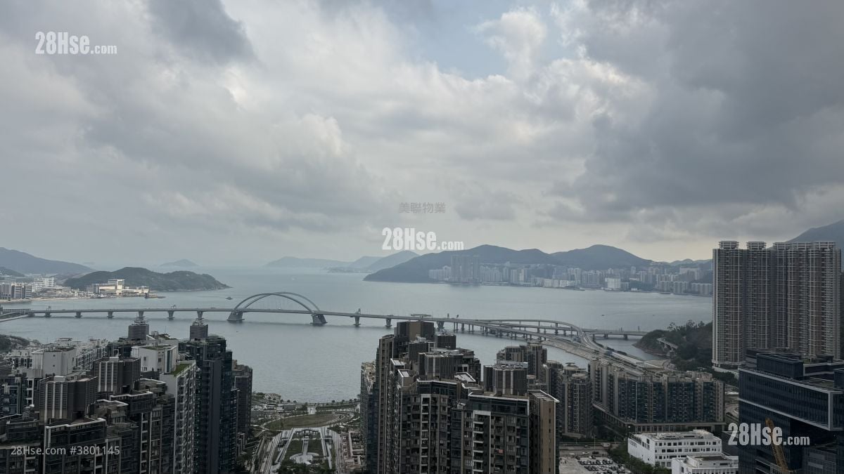 The Wings Rental Studio , 3 Bathrooms 892 ft²