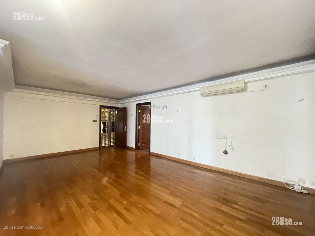 City Garden Sell 3 Bedrooms , 3 Bathrooms 1,226 ft²