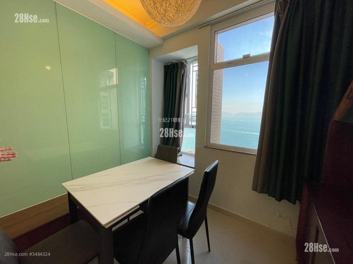 Sunglow Building Sell 2 Bedrooms , 1 Bathroom 411 ft²